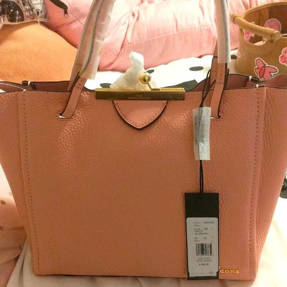 Marc Jacobs Handbag - Picture 1 of 3